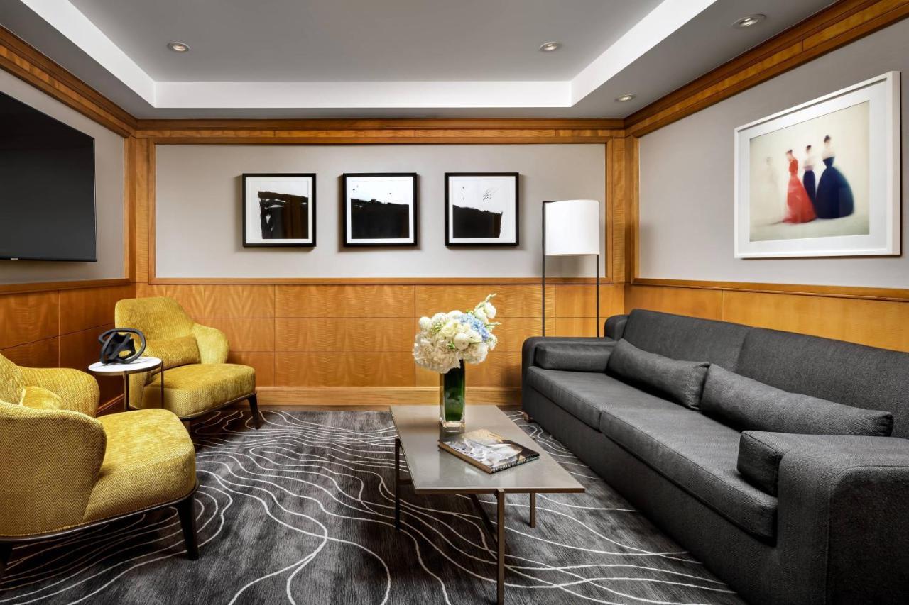 The Ritz-Carlton, Toronto Hotel Екстериор снимка